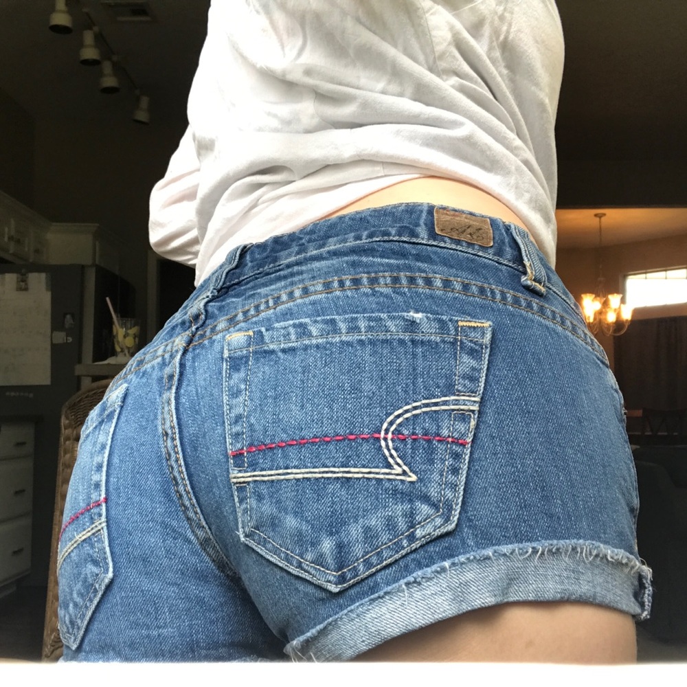 american eagle shorts